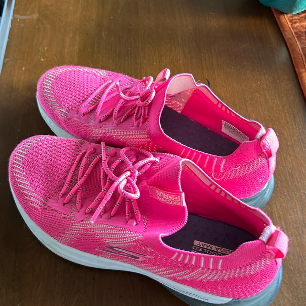 Pink Skechers